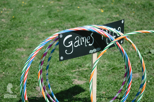 Outdoor wedding games – photography http://www.photography.hannahbeatrice.co.uk/