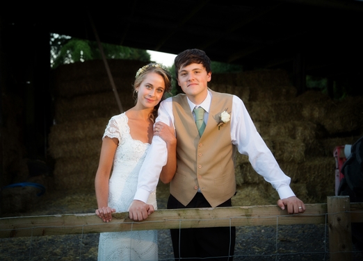 Harriet and Paul’s homemade eco-friendly wedding – photography http://www.philevansphoto.co.uk/ Harriet and Paul’s homemade eco-friendly wedding – photography http://www.philevansphoto.co.uk/