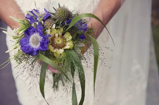 Scabious and grasses bouquet by http://www.greenandgorgeousflowers.co.uk/