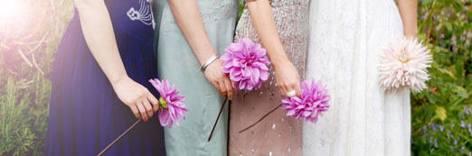 Single dahlia bloom bridesmaid bouquet – photography http://katmervynphotography.com 