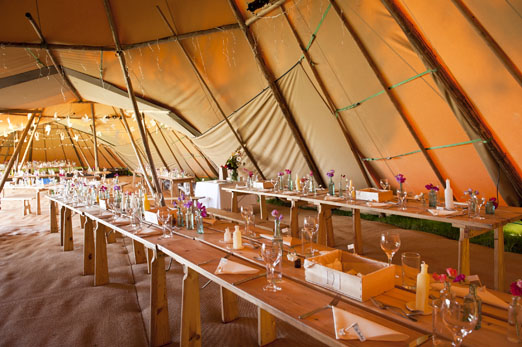 Bridget and Jeremy’s laidback Irish wedding with a vintage wedding dress, homegrown flowers and inspiring homemade décor – photography http://katmervynphotography.com 