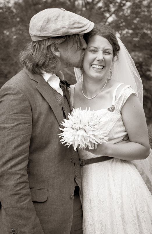 Bridget and Jeremy’s laidback Irish wedding with a vintage wedding dress, homegrown flowers and inspiring homemade décor – photography www.kristinaeixenberger.com 