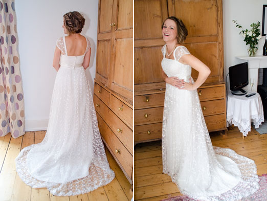 Lace wedding dress with capped sleeves - Photography by http://tvcrphotography.weebly.com/