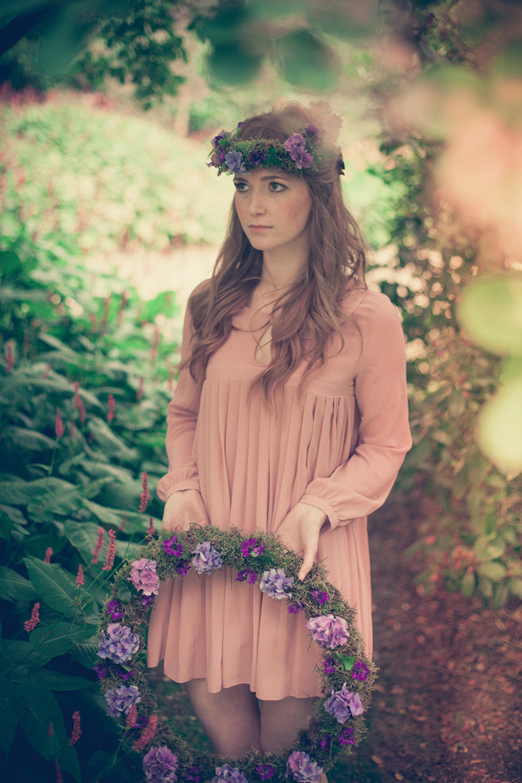 Moss and hydrangea flower wedding inspiration // Flowers by Catkin // The Natural Wedding Company
