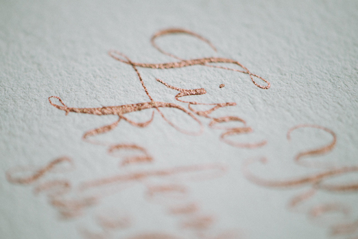 Gold calligraphy wedding stationery for a romantic fairytale woodland wedding // Waldkind Fine Art Photography // Stationery by Tintenfuchs // The Natural Wedding Company