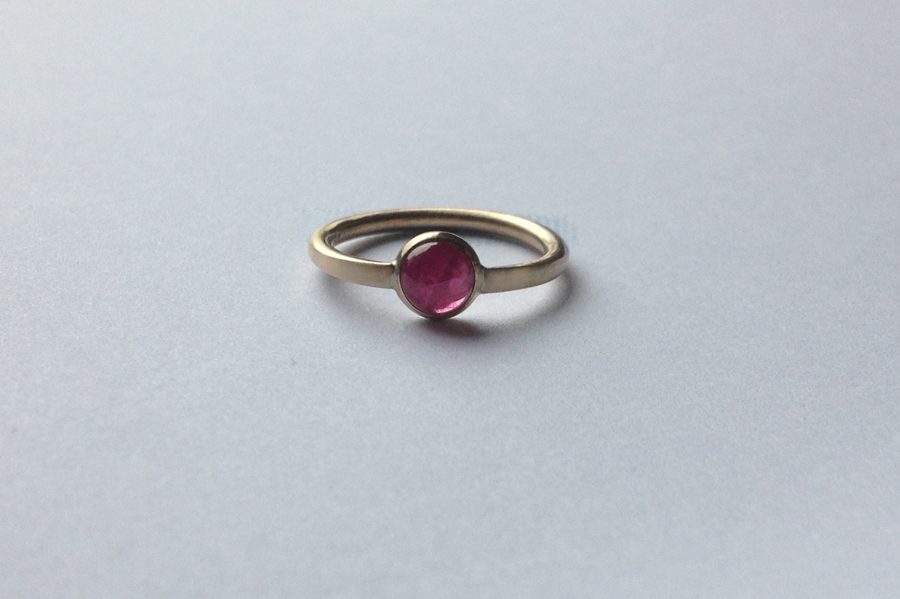 Ethical ruby engagement ring from Slade Fine Jewellery // The Natural Wedding Company