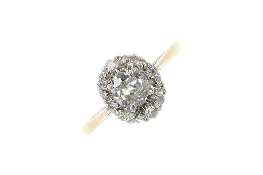 Vintage old cut diamond cluster engagement ring from Vintage Bijoux // The Natural Wedding Company
