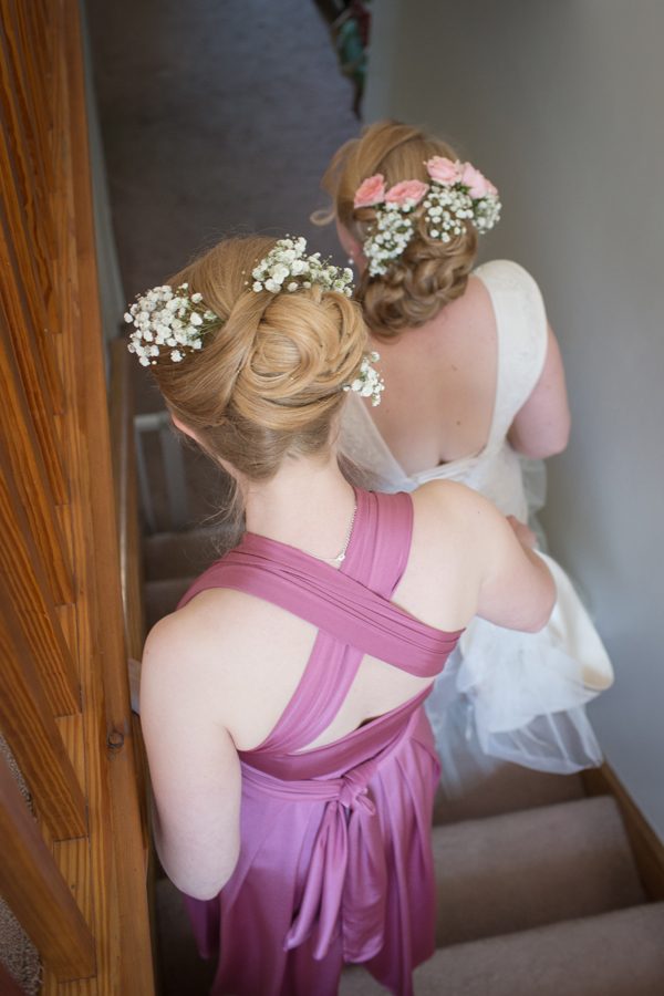 Gypsophila and pink rose wedding hair flowers // Photography Belinda McCarthy // The Natural Wedding Company