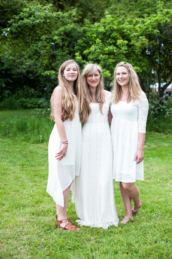 Natural bride with bridesmaids all in white // Images for Life // The Natural Wedding Company
