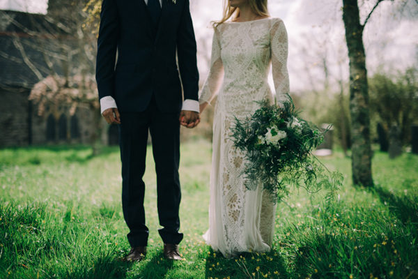 Natural boho Grace Loves Lace wedding dress // Enchanted Brides Photography // The Natural Wedding Company
