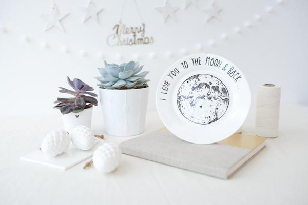 I Love You To The Moon And Back plate Valentine's Day gift // OHNORachio // The Natural Wedding Company