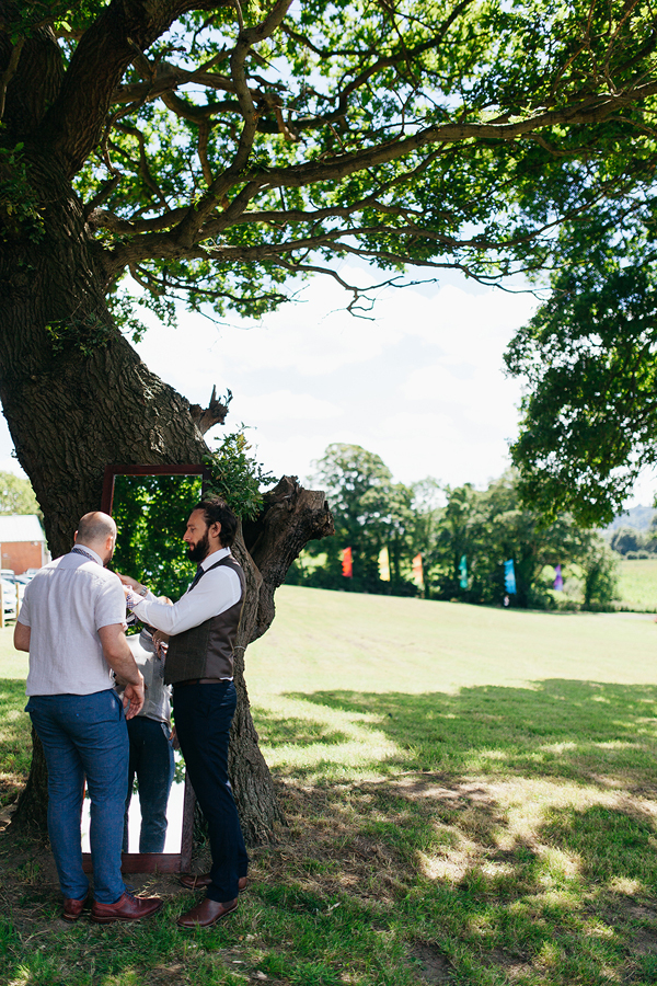 Groomsmen getting ready // Bohemian Weddings // The Natural Wedding Company