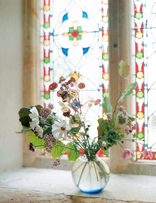 Natural Wedding Flowers: Unusual Summer Wedding Flowers with Leaves, Seedheads and Sunflowers
