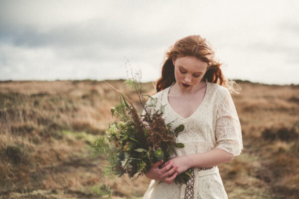 Moorland bride and bouquet - Celtic wedding inspiration // Emma Stoner Photography // The Natural Wedding Company