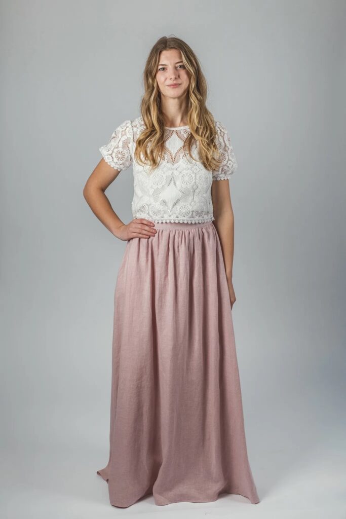Sustainable bridalwear Luna pink linen skirt and Birch lace top from Sister Organics